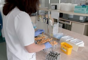 Reclamar negligencias médicas por contagio en hospitales